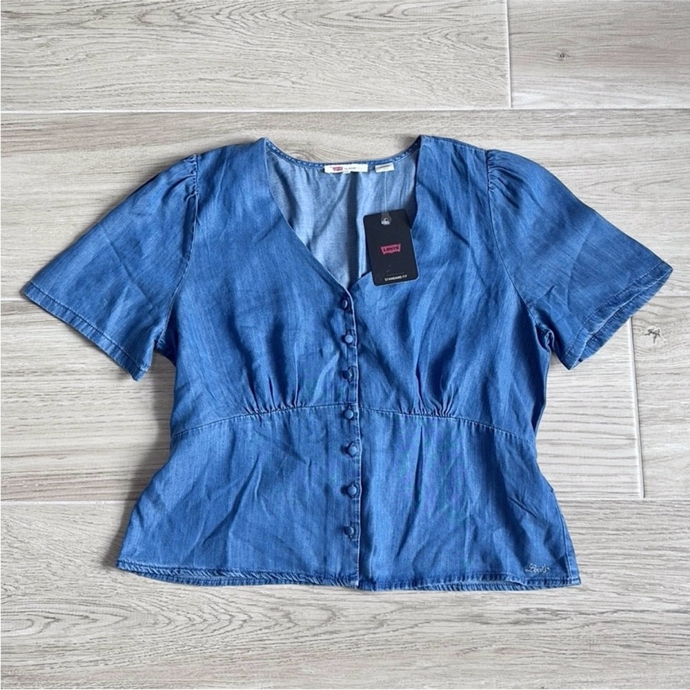 Levi's Blue Short Sleeve peplum top